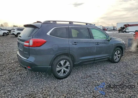2021 Subaru Ascent Premium z USA, uszkodzony, nr VIN 4S4WMAFD2M3423807